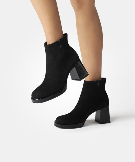 Ankle boots for women in black Paul Green